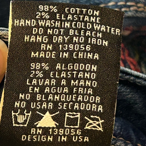 Grace in LA Women's Floral Embroidered Embellished Stonewashed Bootcut Jeans - Picture 6 of 9